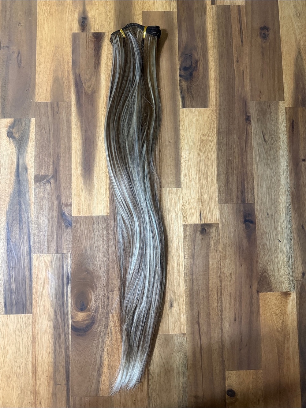 24” Synthetic Seamless Clip-In Hair Extension Weft in Ash Blonde Blend